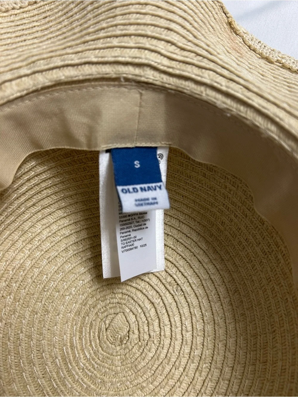 Old Navy Cream Wide-Brim Scalloped Straw Sun Hat